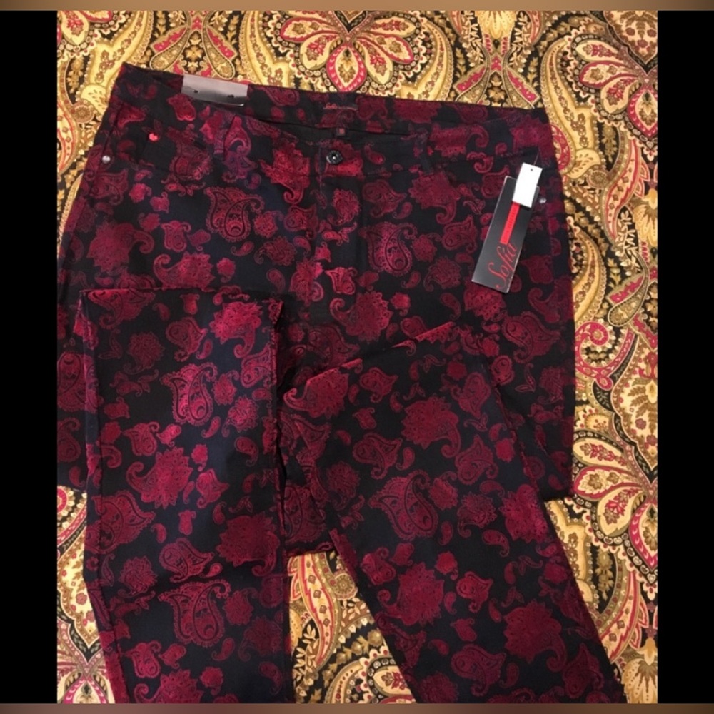 Sofia Vergara Skinny Pants size 16